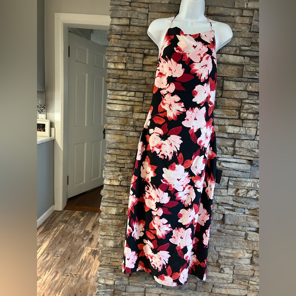 Lulus Black and Pink floral Maxi Dress New Size Medium